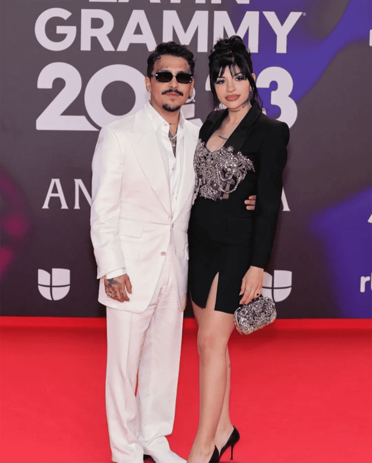 ¡De Sonora para el mundo! Nodal gana Latin Grammy por Mejor Álbum