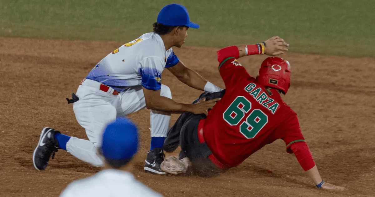 Venezuela puso fin al invicto de la Selección Mexicana de Softbol sub-18