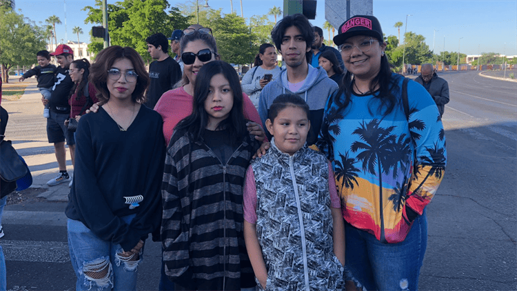 Celebran aniversario 113 de la Revolución Mexicana con desfile cívico