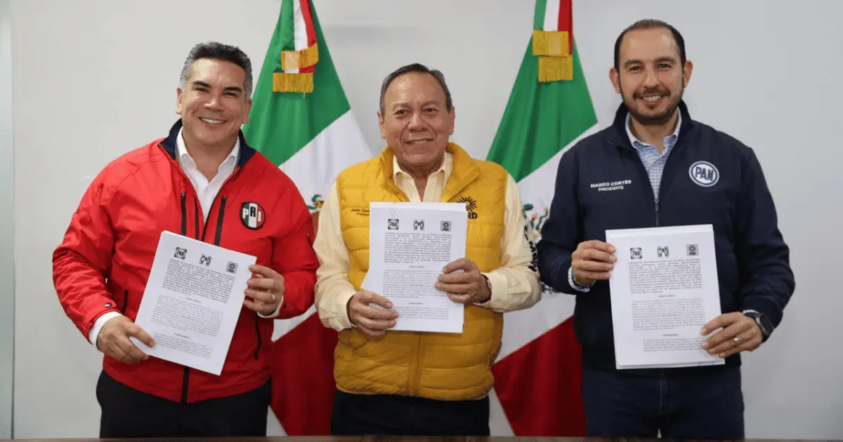 PRD sí va con el Frente; registran alianza con PRI y PAN ante el INE
