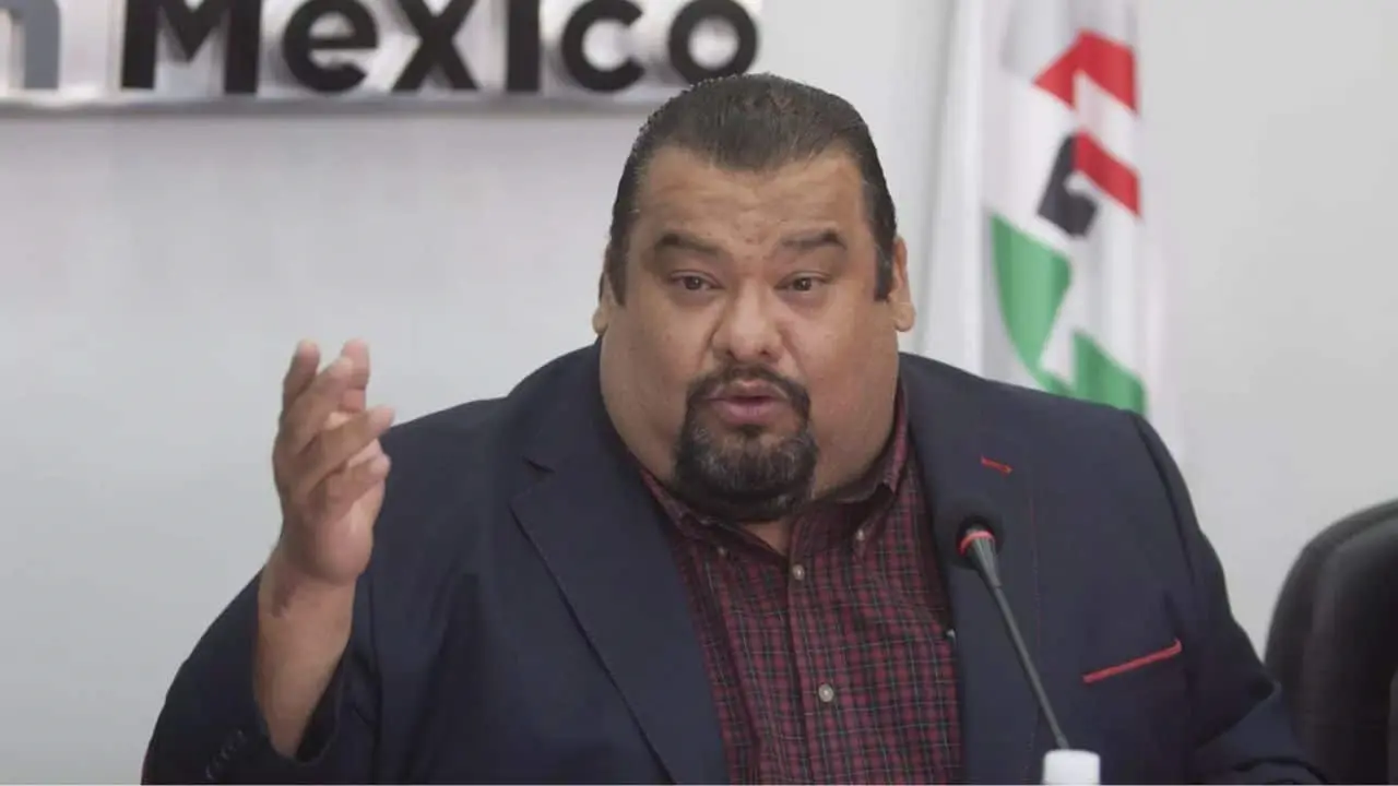Dan prisión preventiva a Rey de la Basura por trata de personas