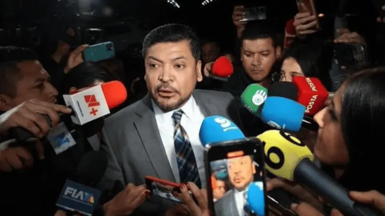Luis Orozco llegó al Palacio de Gobierno de Nuevo León. (Foto: Tomada de redes/EXPRESO)