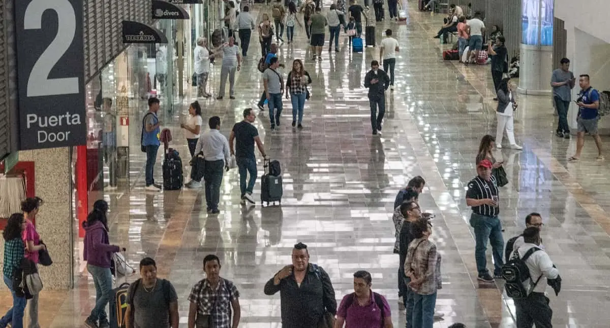 Crece 6% llegada de turistas internacionales