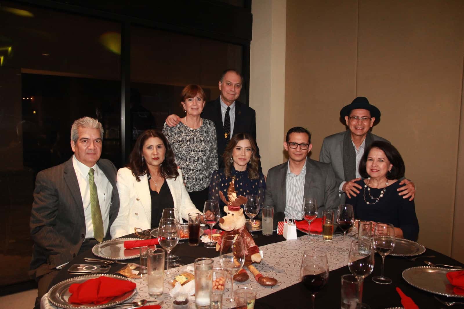 Celebran posada navideña La Sociedad Médica del Hospital San José