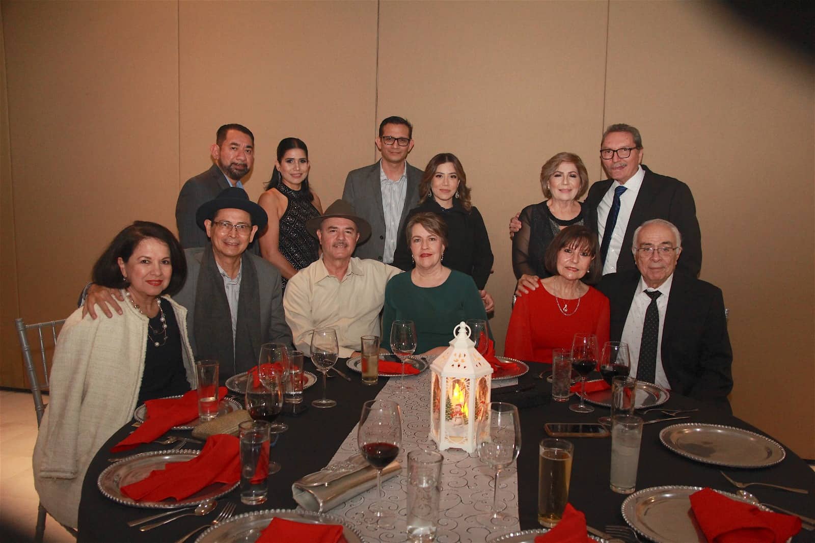 Celebran posada navideña La Sociedad Médica del Hospital San José