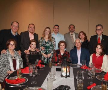 Celebran posada navideña La Sociedad Médica del Hospital San José