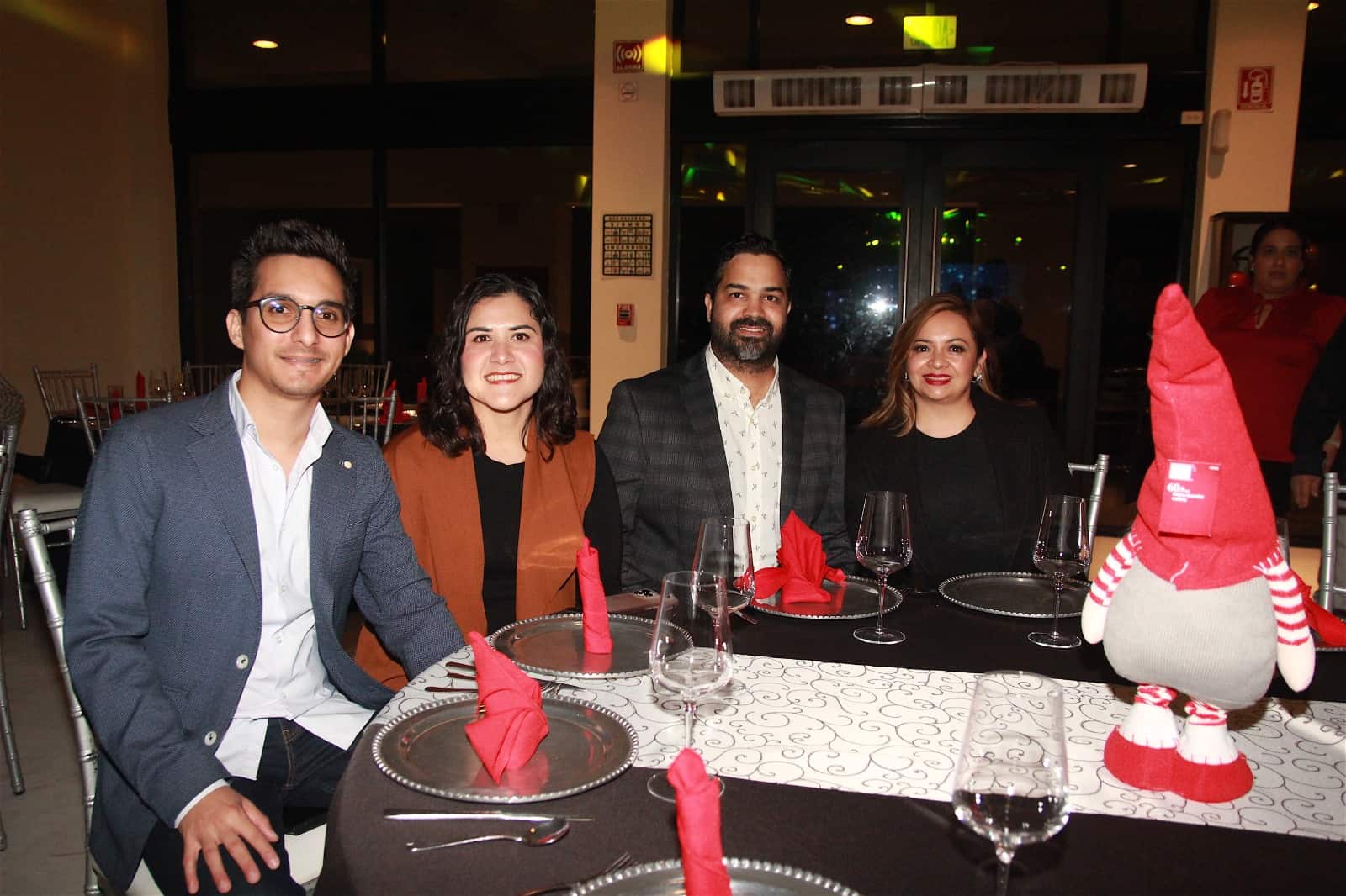 Celebran posada navideña La Sociedad Médica del Hospital San José