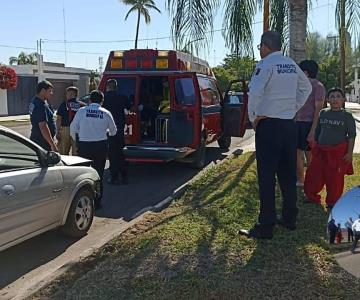 Choque en calle Reforma deja como saldo a una mujer lesionada