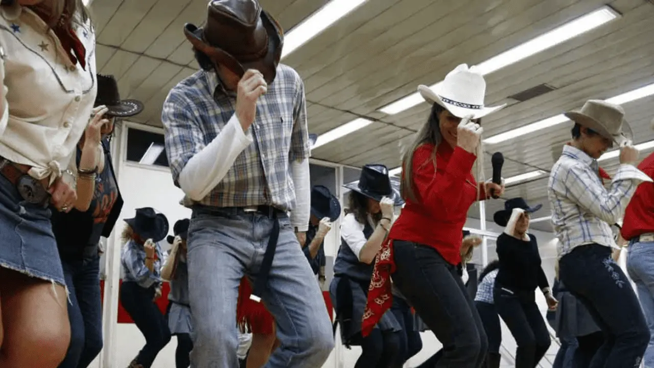 Así surgió Payaso de Rodeo, la famosa canción de Caballo Dorado