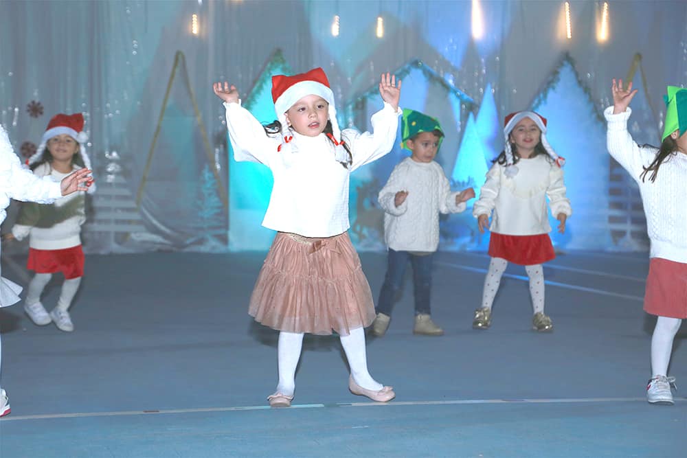 Colegio Liceo Thezia celebra su tradicional Festival Navideño