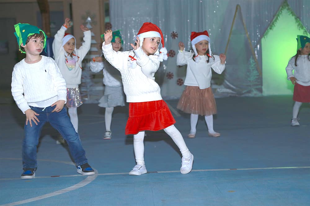 Colegio Liceo Thezia celebra su tradicional Festival Navideño