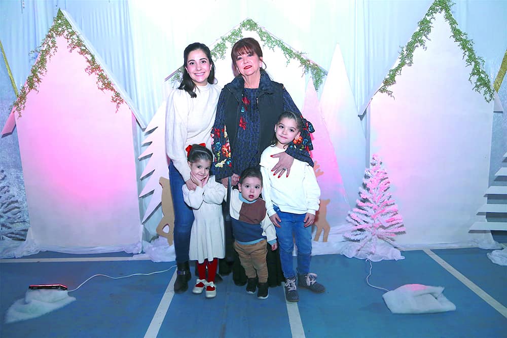 Colegio Liceo Thezia celebra su tradicional Festival Navideño
