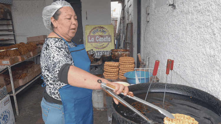 Mantienen viva una dulce y crujiente tradición desde hace más de 20 años