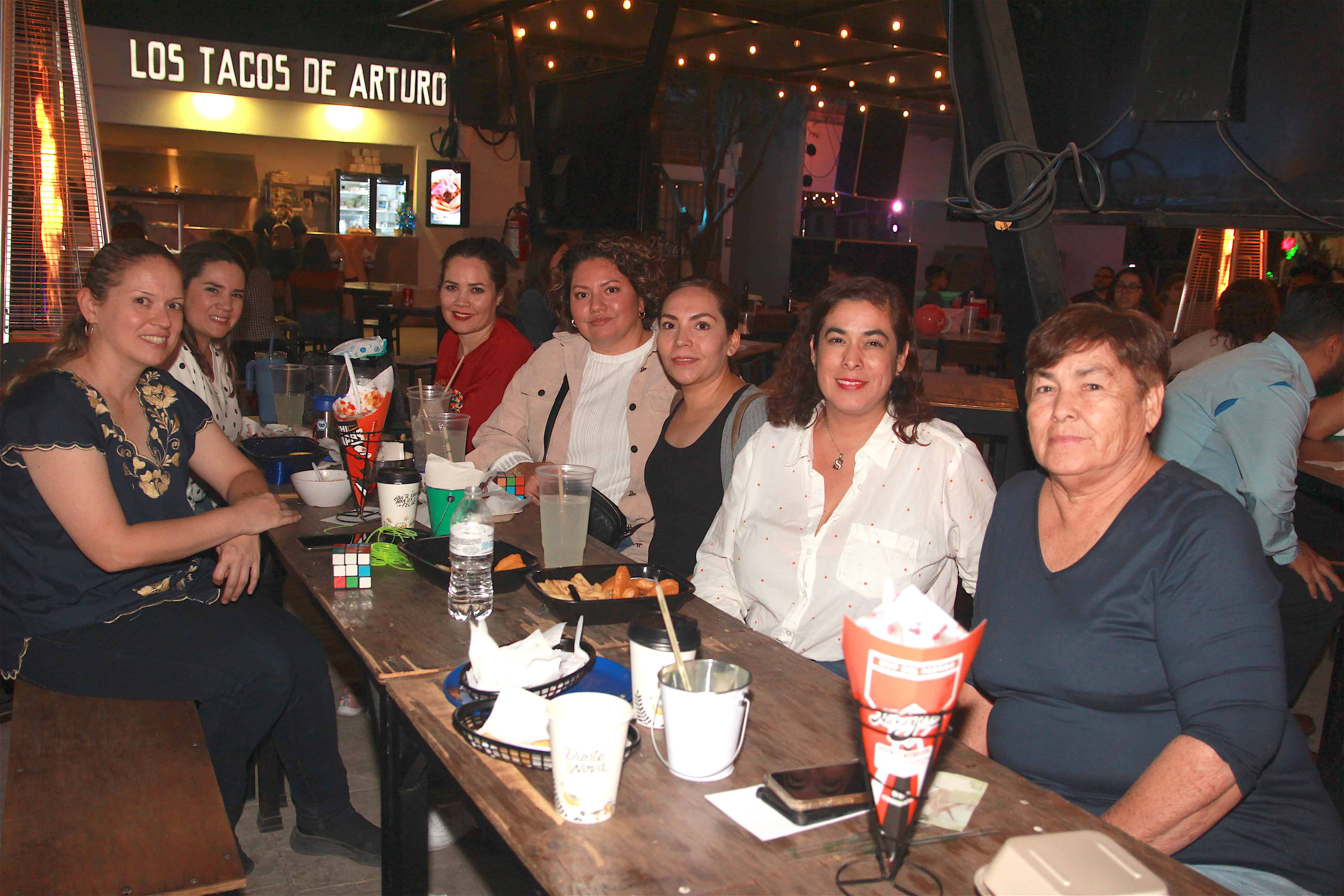 Pasan una tarde increíble en Gastropark & Terraza
