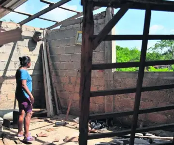 Amplían plazo para entrega de apoyos tras huracán Otis