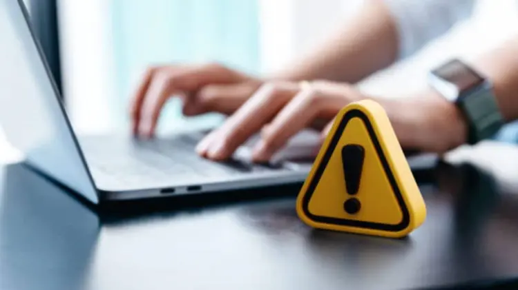Ciberdelincuentes se aprovechan de enlaces apócrifos en redes sociales para acceder a cuentas.