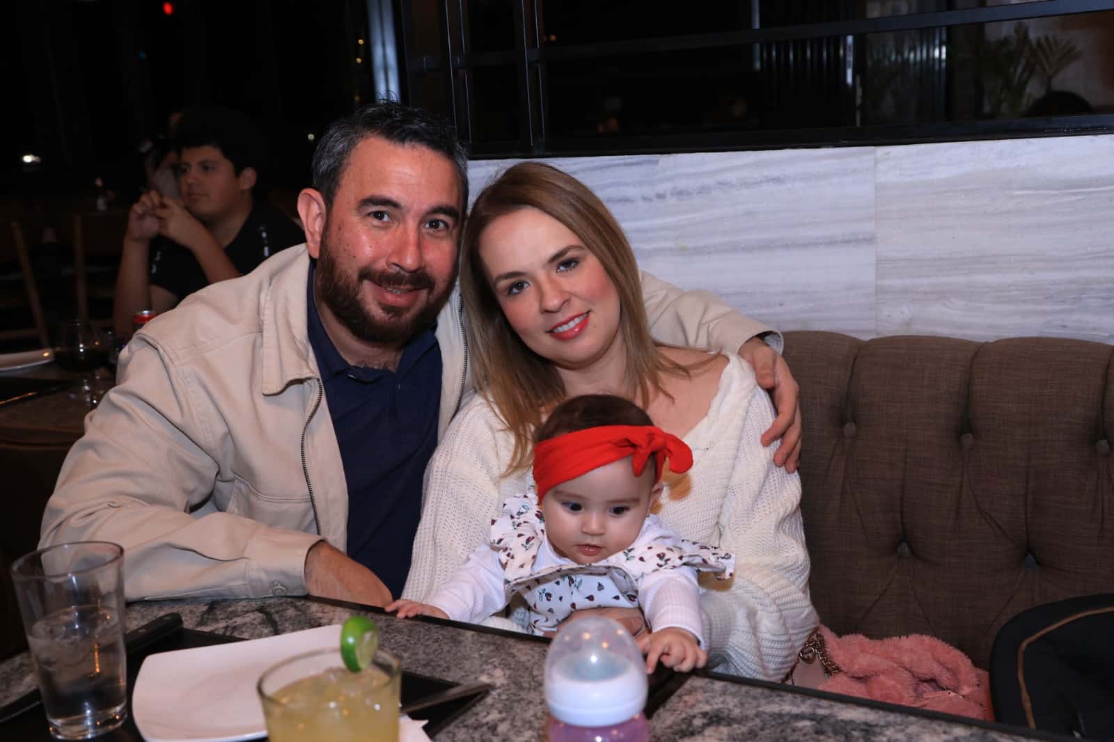 Comparten una fantástica cena en Mochomos Fusión Sonorense