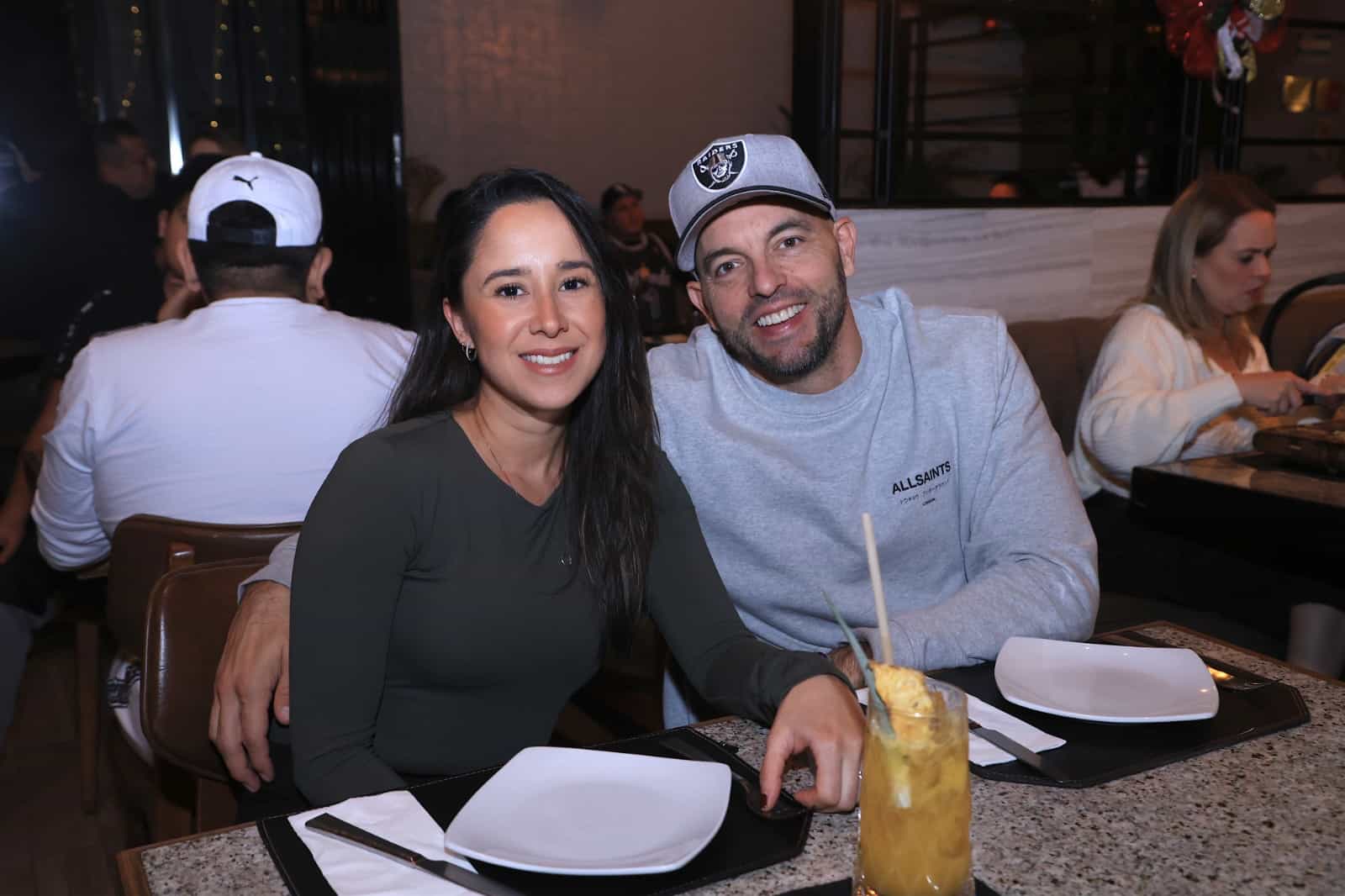Comparten una fantástica cena en Mochomos Fusión Sonorense