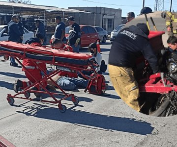 Motociclista queda inconsciente tras ser embestido en la colonia Sahuaro