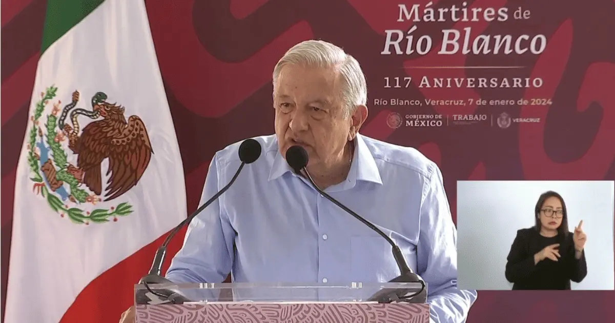 Nueva promesa de AMLO: reforma a salarios mínimos y Afores