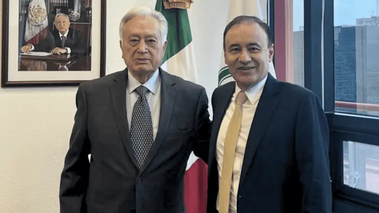 Director de la CFE, Manuel Bartlett y gobernador de Sonora, Alfonso Durazo. (Foto: Cortesía)