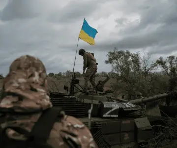 Misiles rusos desatan alerta en Kiev tras tercer aniversario de la invasión