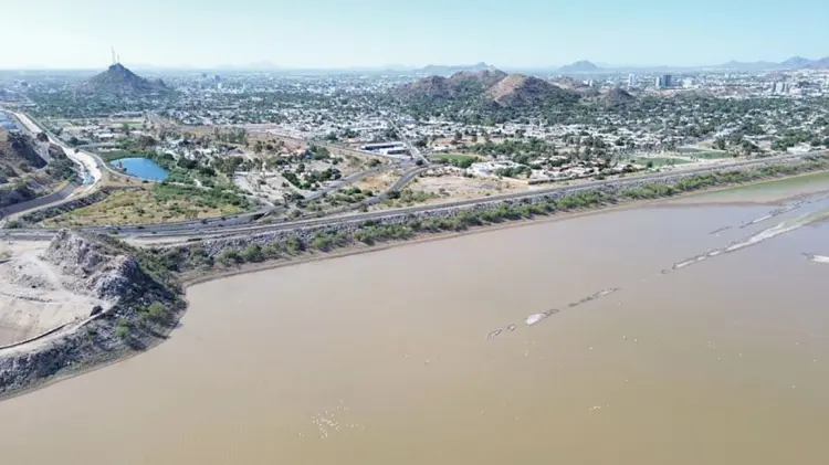 La presa Abelardo L. Rodríguez tiene un nivel bajo de almacenamiento. (Jesús Ballesteros / EXPRESO)