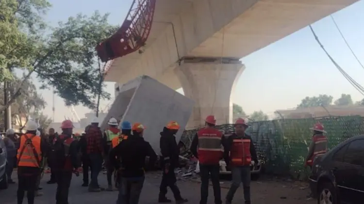 Los trabajadores iniciaron las operaciones para levantamiento de la dovela. (Foto: Especial/EXPRESO)
