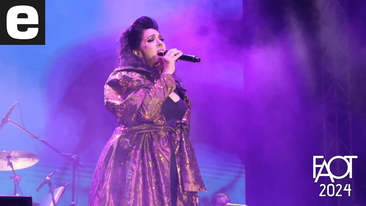 Regina Orozco ofrece exitoso concierto en el FAOT 2024