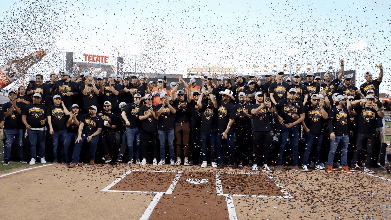 Naranjeros festejan campeonato en su casa y con su gente
