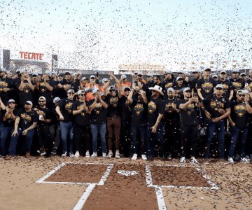 Naranjeros festejan campeonato en su casa y con su gente