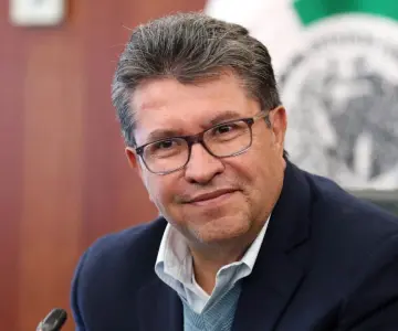 Morena debe de estar unido ante los ataques de la oposición, afirmó Monreal