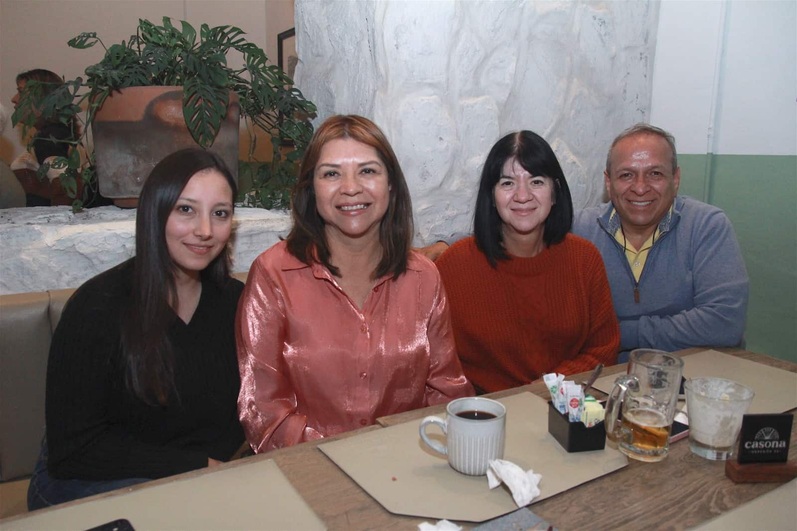 En Casona Obregón 55 disfrutan amena convivencia