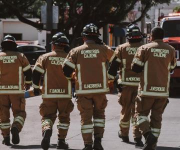 Falta de recursos complica atención de Bomberos de Cajeme