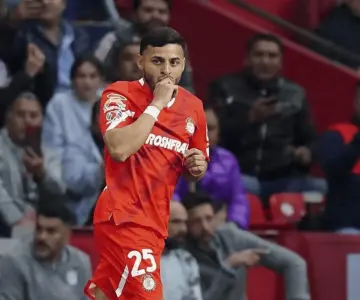 Alexis Vega anota en debut con los Diablos Rojos del Toluca