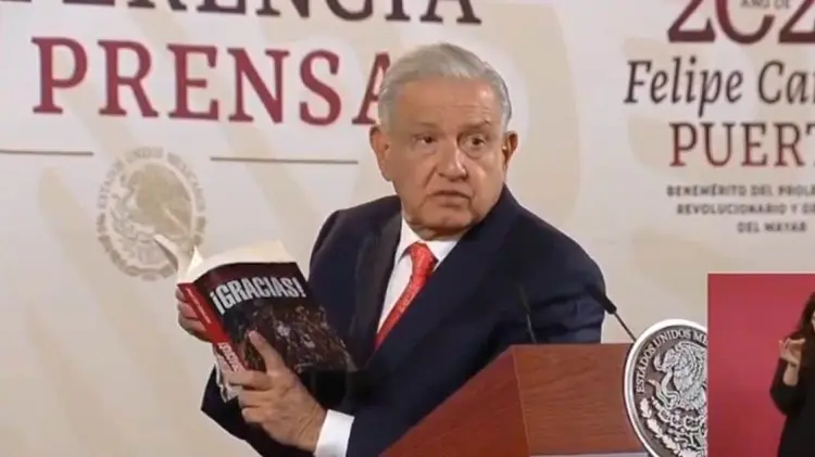 Andrés Manuel López Obrador dio detalles del libro en su conferencia matutina. (Captura de video)