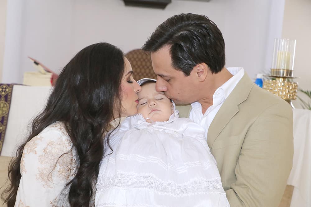 Jaime Miguel Técotl Ramos recibe el Bautismo
