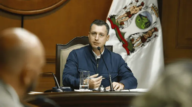 Luis Donaldo Colosio va en fórmula con Martha Herrera para el Senado. (Foto: Agencia Reforma).