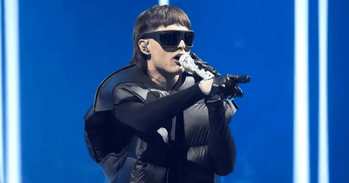 Peso Pluma rompe Récord Guinness; es el artista latino más visto en YouTube