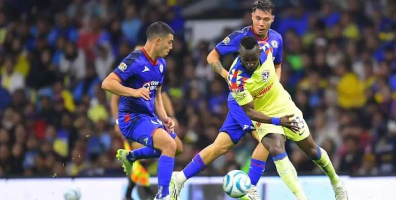 Revelan audios del VAR en el América vs. Cruz Azul