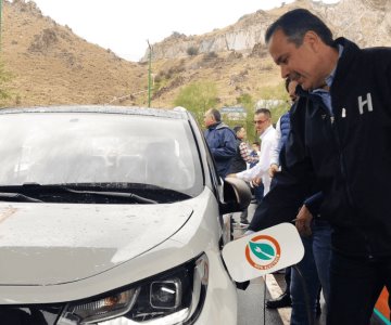 Ayuntamiento de Hermosillo recibe 29 autos eléctricos para 15 dependencias