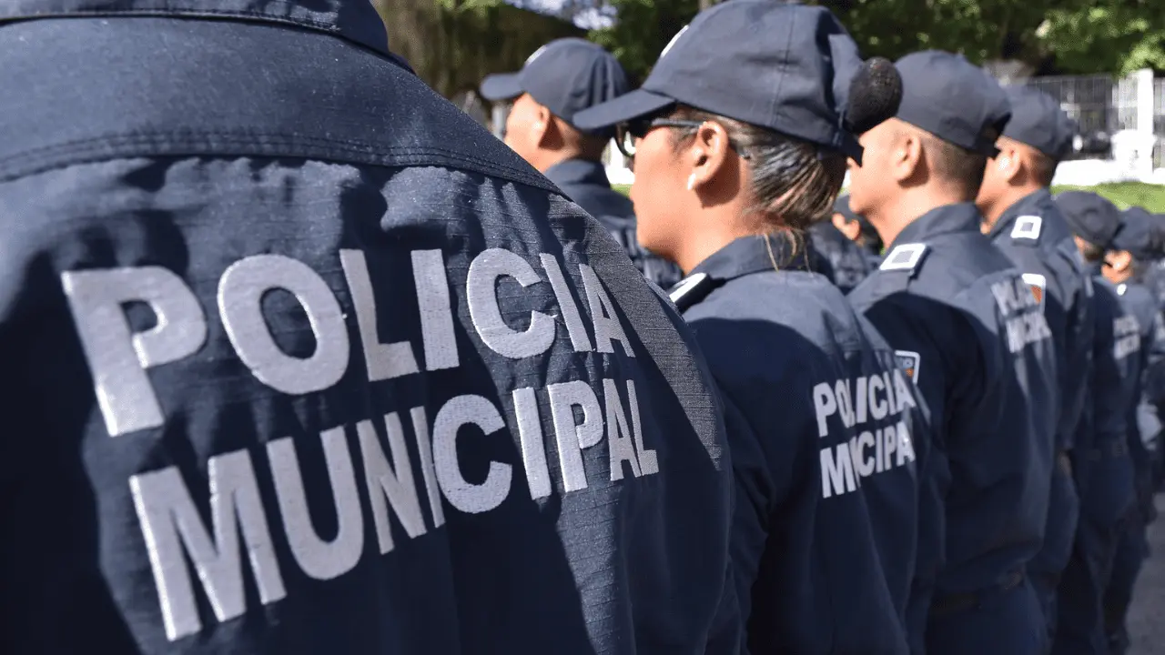 México: Alerta reducción del 8.5% de efectivos en policías municipales