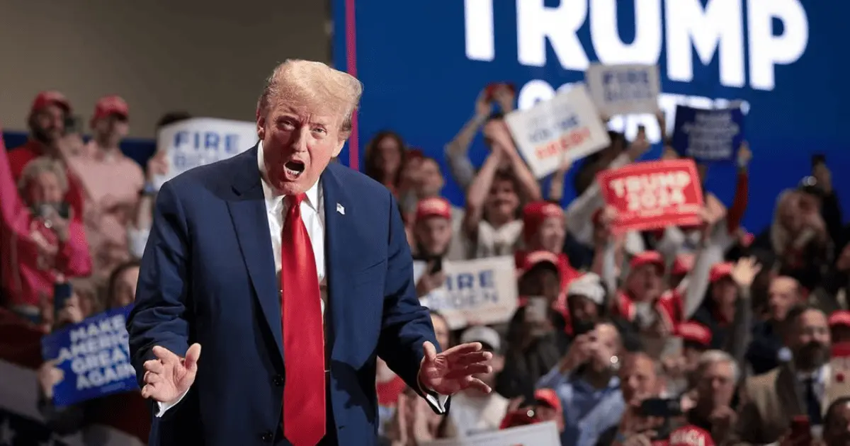 Donald Trump arrasa en el Supermartes y critica la gestión de Biden