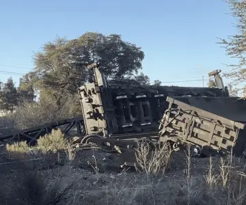 Atiende Mesa Estatal de Seguridad descarrilamiento de vagones en Nogales