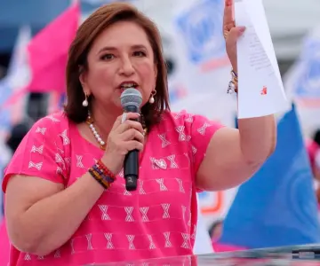 Xóchitl Gálvez asegura que trabajadores de refinerías no perderán empleo
