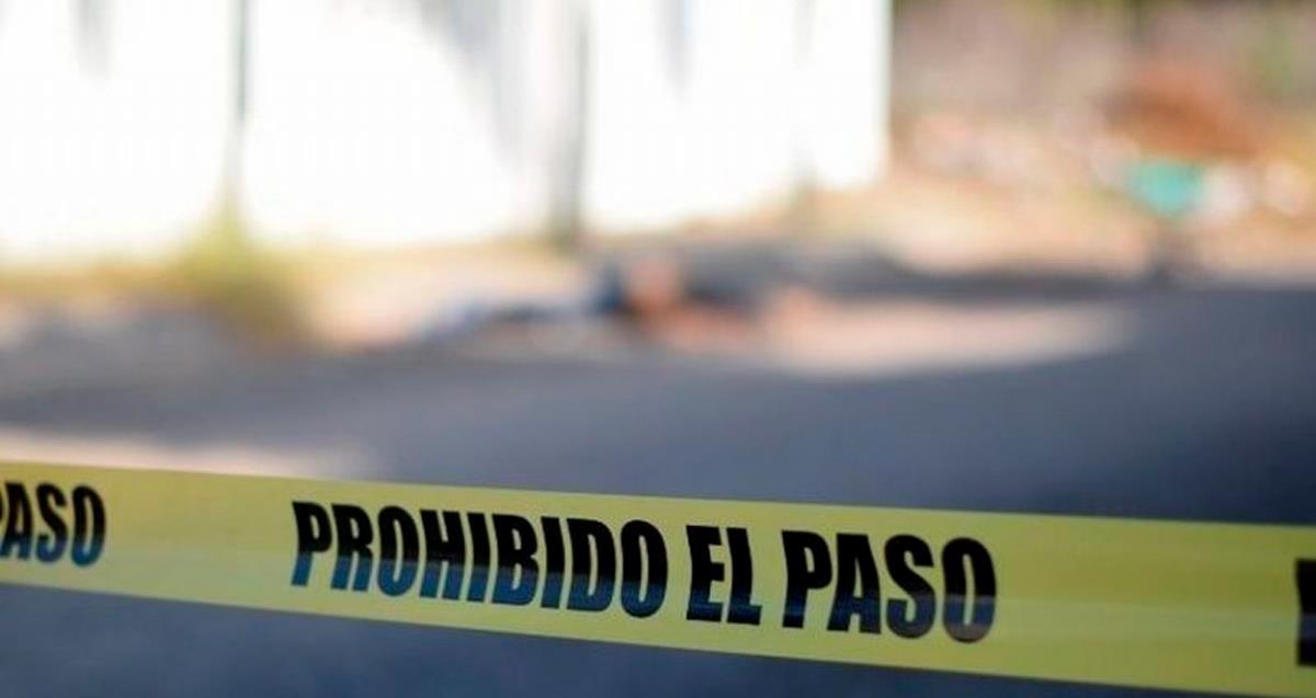 Mueren madre e hijo tras ser arrollados mientras duermen