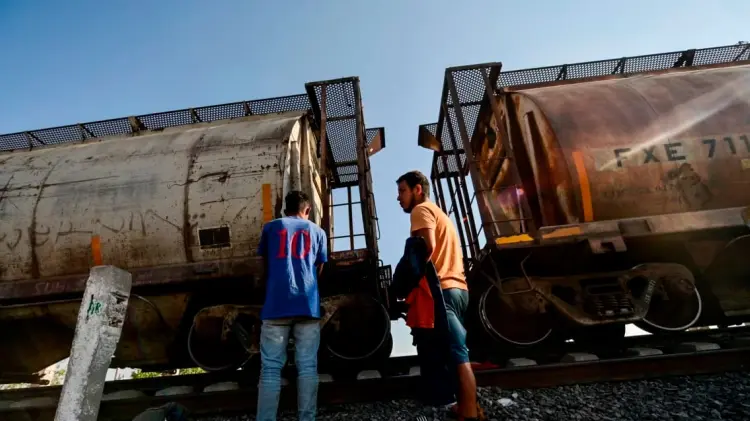 Los migrantes fueron localizados punto ferroviario conocido como Hermanas. (Especial / EXPRESO)