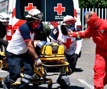 Camioneta arrolla a 2 personas de manera intencional