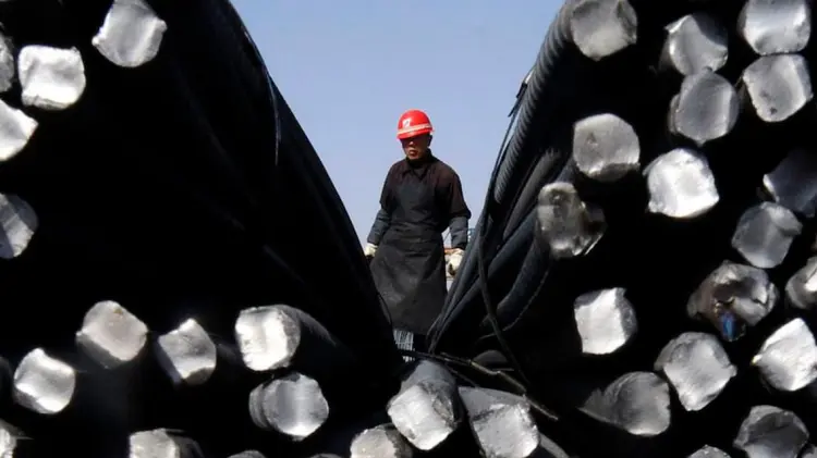 Secretaría de Economía analiza importaciones de acero y aluminio a EU. (Especial / EXPRESO)