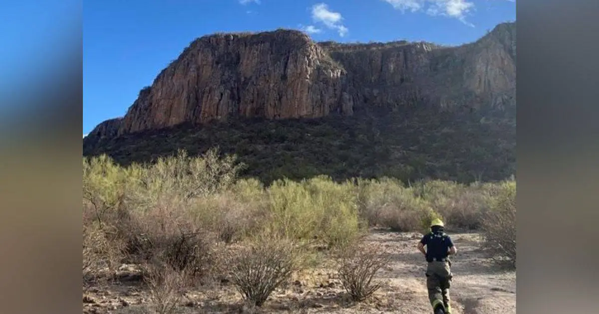 Muere menor tras sufrir caída mientras escalaba un cerro en Hermosillo